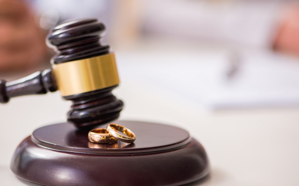 不倫調査の目的「離婚をする」第一探偵事務所 三重四日市支部